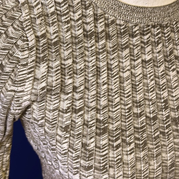 Theory Short Sleeve Marl Rib Crewneck Sweater size small - Picture 7 of 14